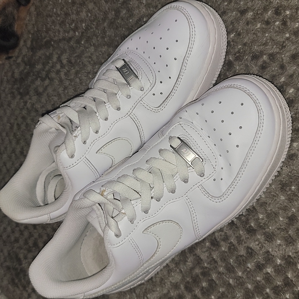 Nike Air Force 1 '07 Shoes Women, Size 7.5 (Used)